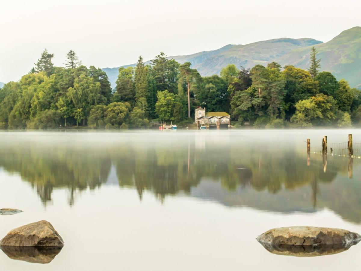Rayside Villa Penrith Bagian luar foto