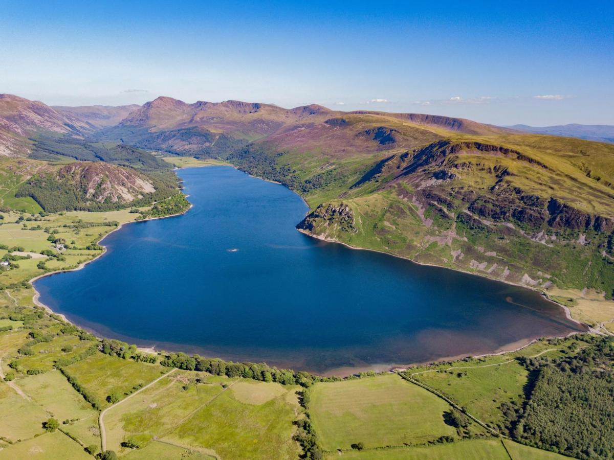 Rayside Villa Penrith Bagian luar foto